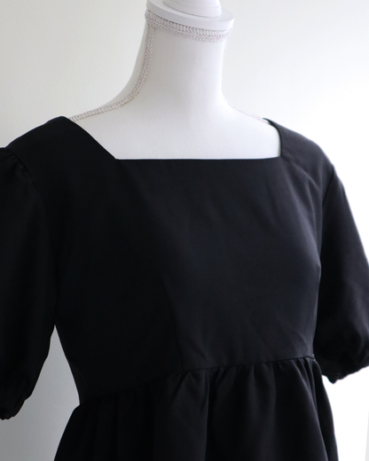 Volume Sleeve Peplum BLACK